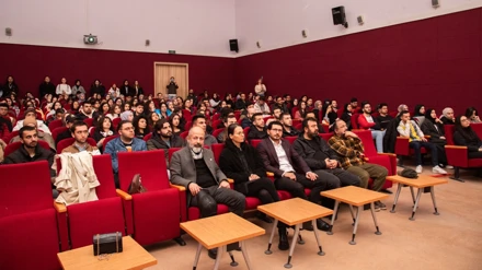 “Özel Gereksinimli Bireylerin Farkındalığı" konulu Öğrenci ve Öğretim Elemanı Bilgilendirme Konferansı düzenlendi